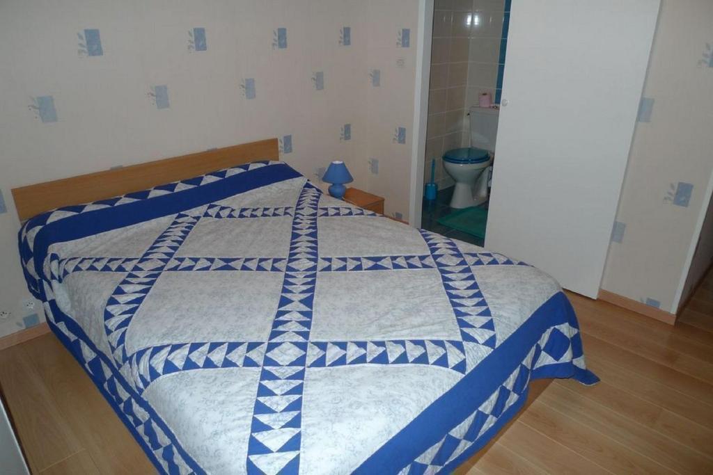 Chambres d'Hôtes Mazurier Cozes Quarto foto